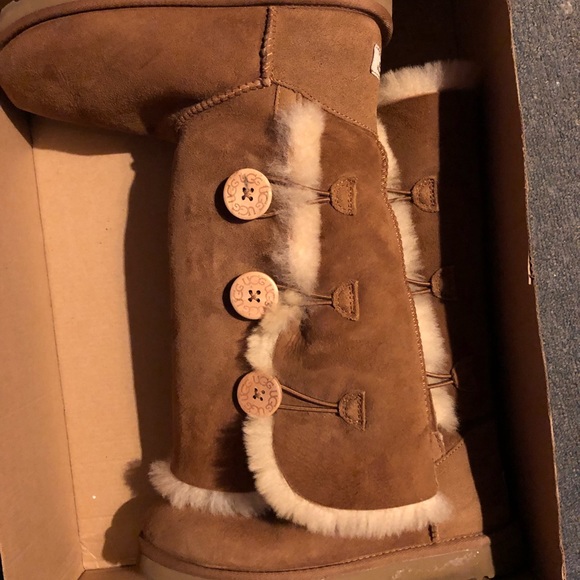 Tall Brown Button Uggs - Picture 2 of 7